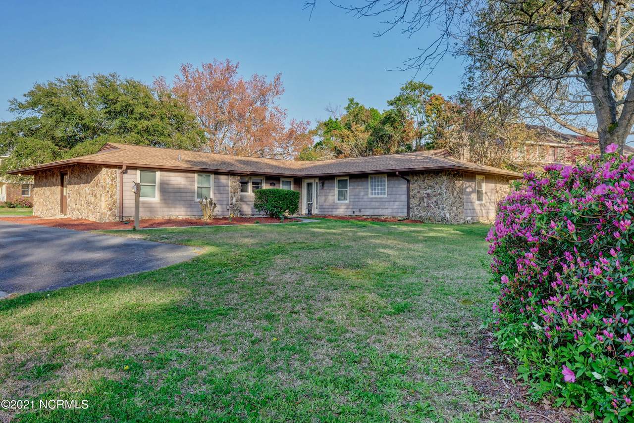 4027 Appleton Way - Photo 1