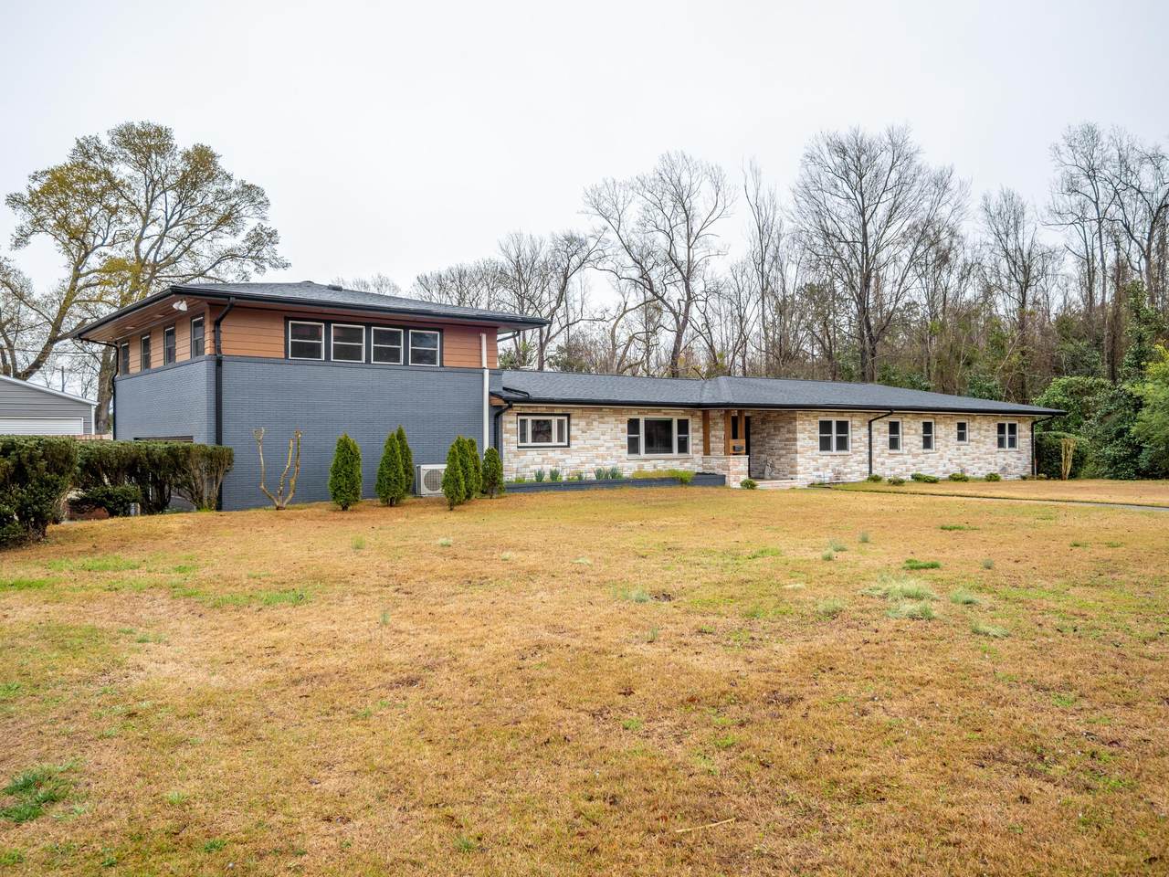 200 Woodland Drive - Photo 1
