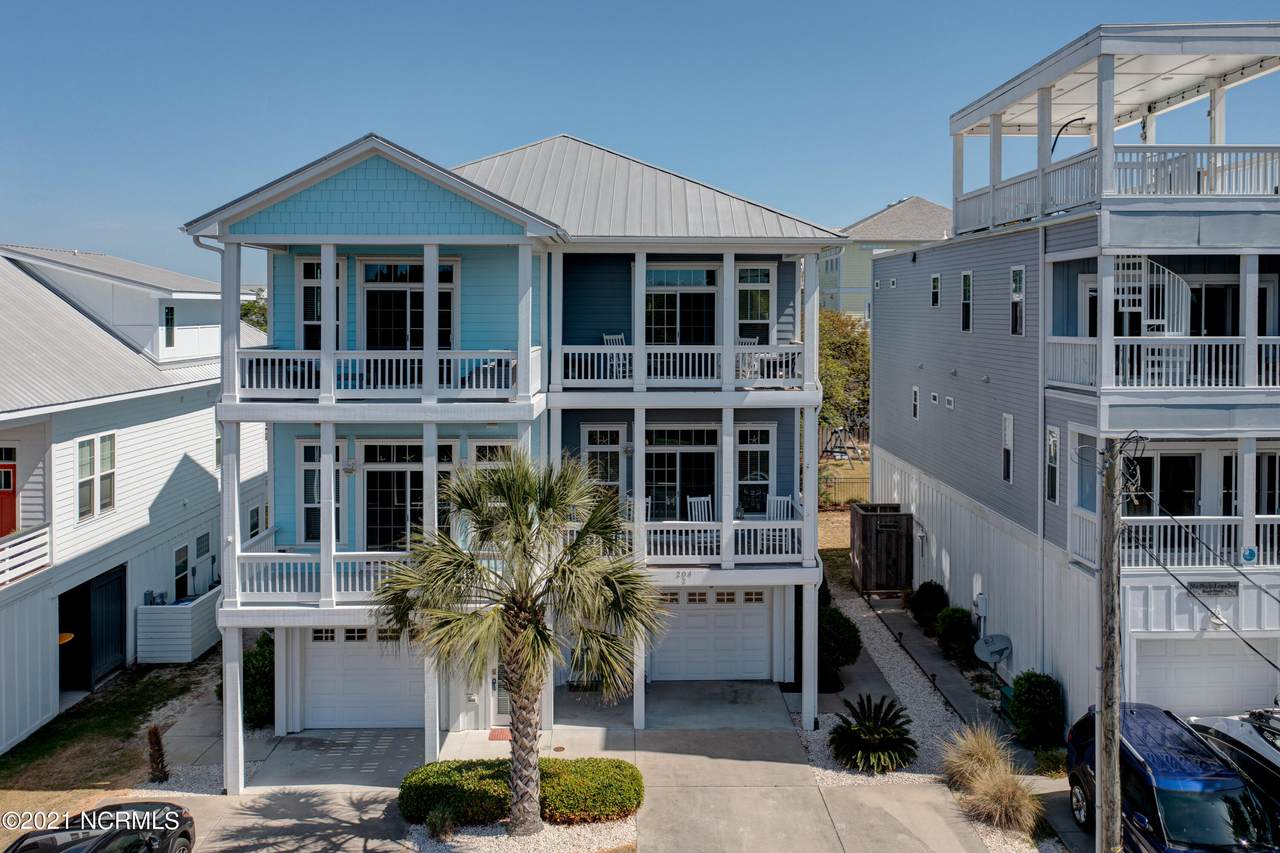 204 Texas Avenue - Photo 1