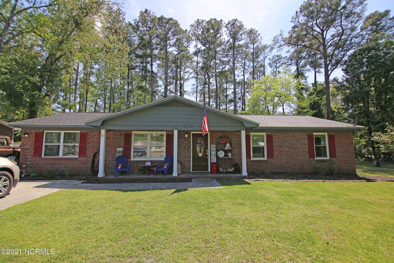 2105 Foxhorn Road - Photo 1
