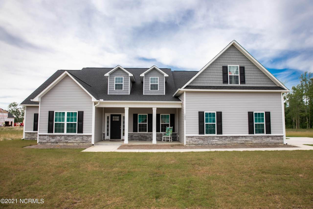 1009 Kingfish Way - Photo 1