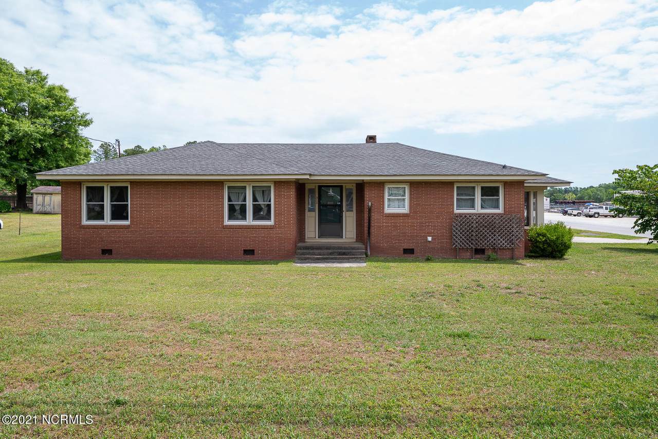 312 Clinton Street - Photo 1