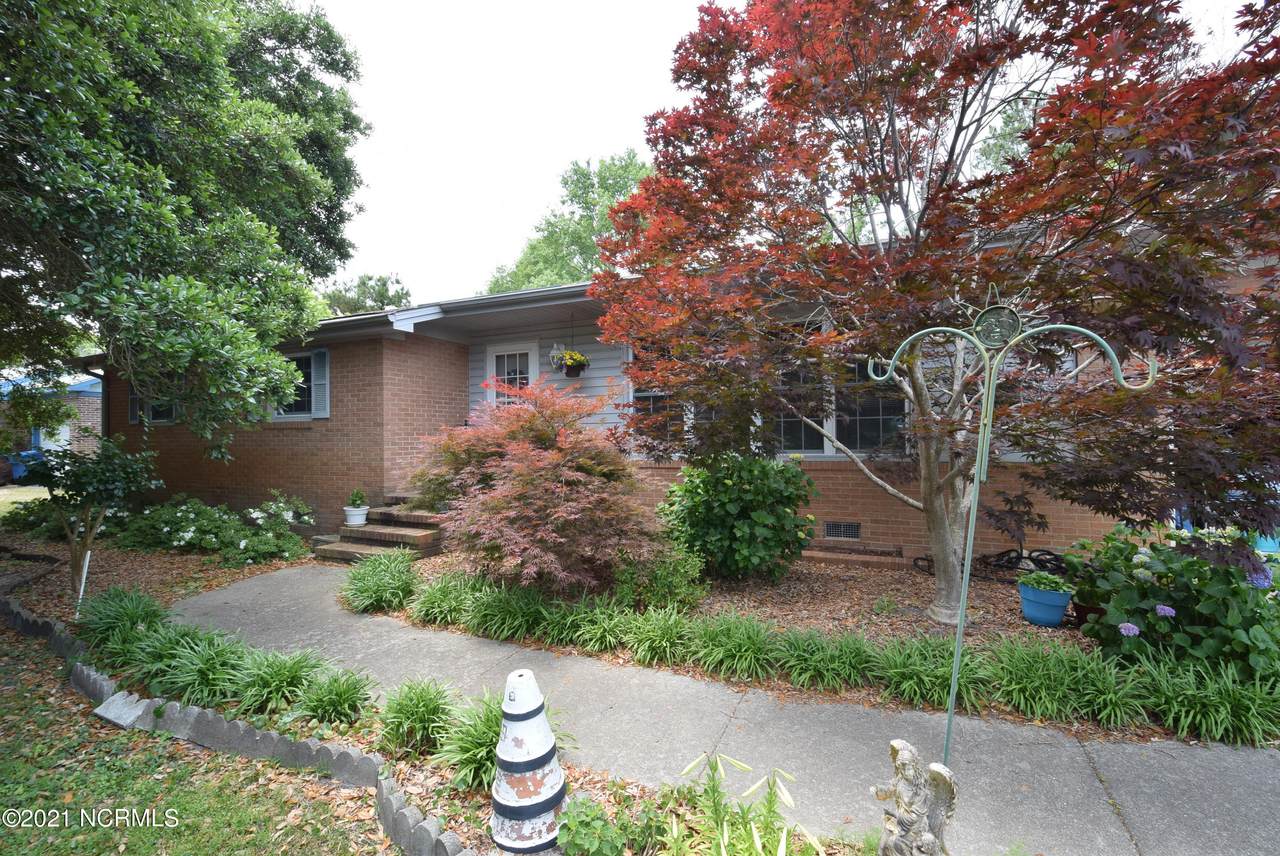 310 Jeb Stuart Drive - Photo 1