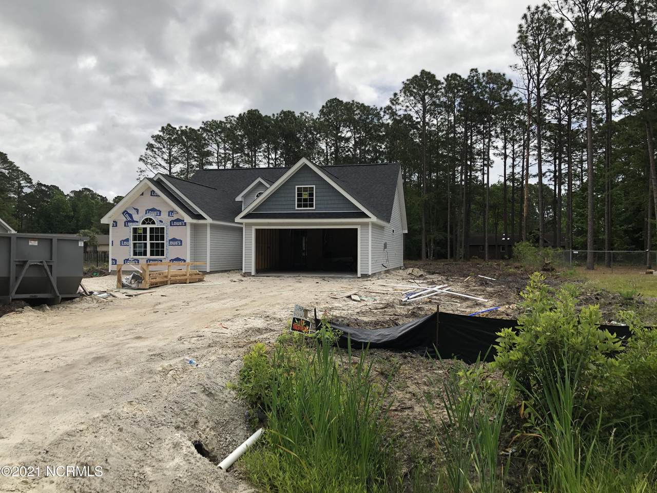 134 Crossroad Drive - Photo 1