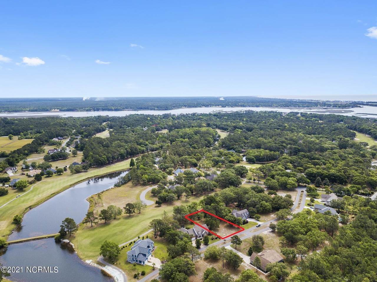 2954 Lake Pointe Drive - Photo 1