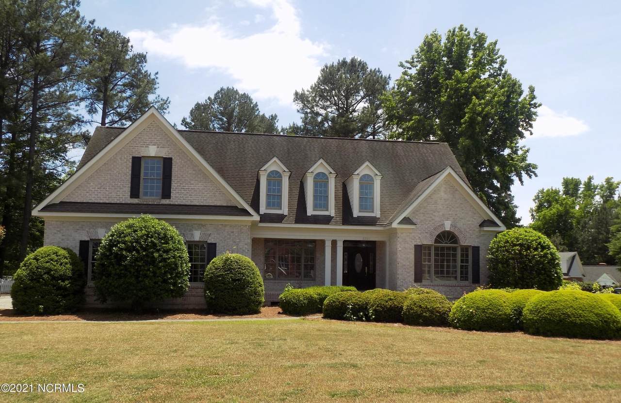 3205 Abbey Road - Photo 1