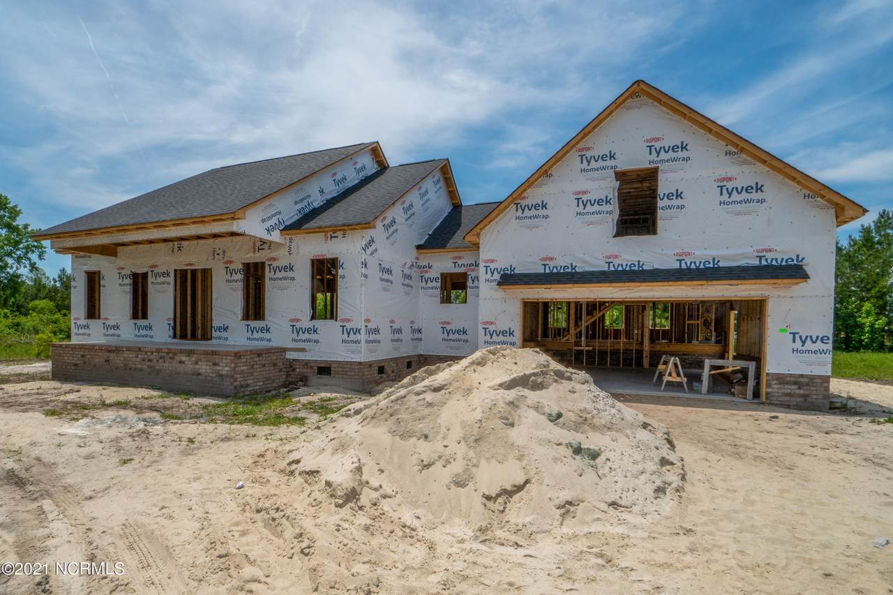 151 Laura Drive - Photo 1