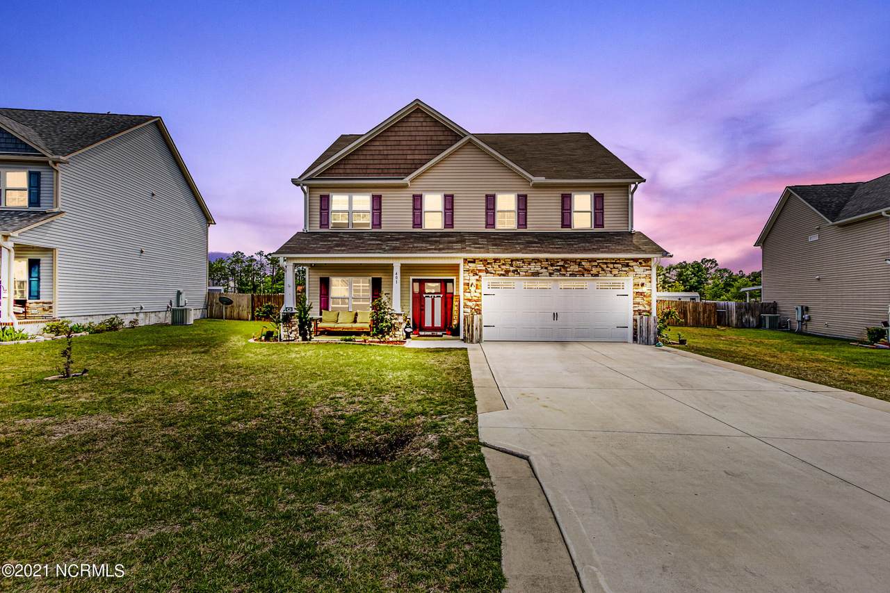 401 Inverness Drive - Photo 1