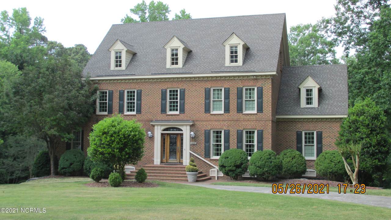 213 Candlewood Road - Photo 1