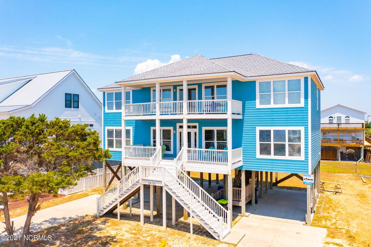 6620 Beach Drive - Photo 1