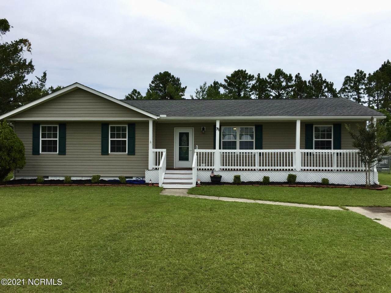 71 Sanders Drive - Photo 1