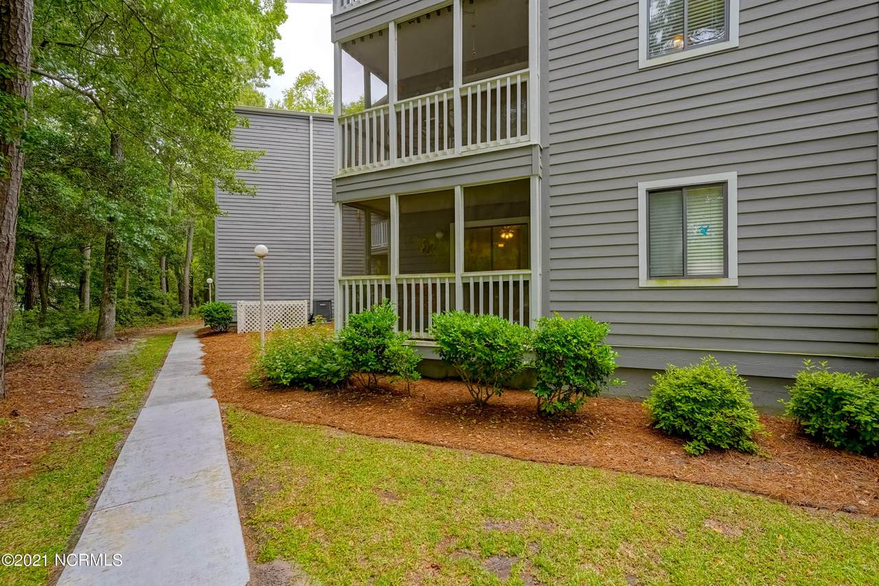 10168 Beach Drive - Photo 1