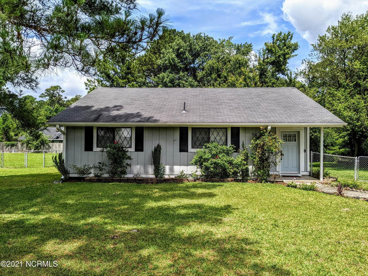 506 Pine Cone Lane - Photo 1