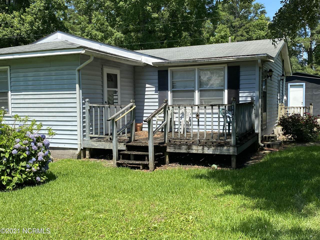 113 Rodeo Lane - Photo 1