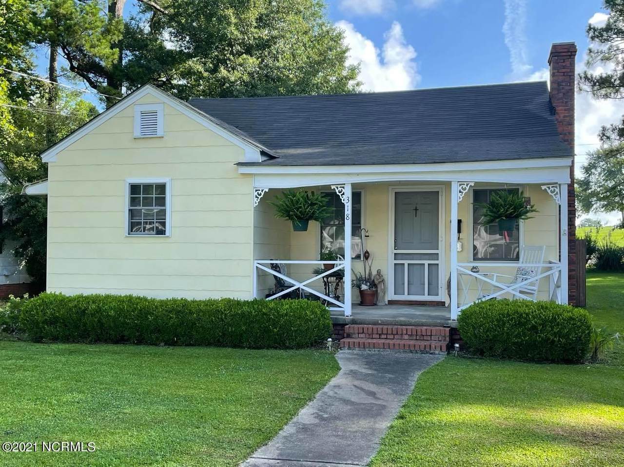 318 14th Street - Photo 1