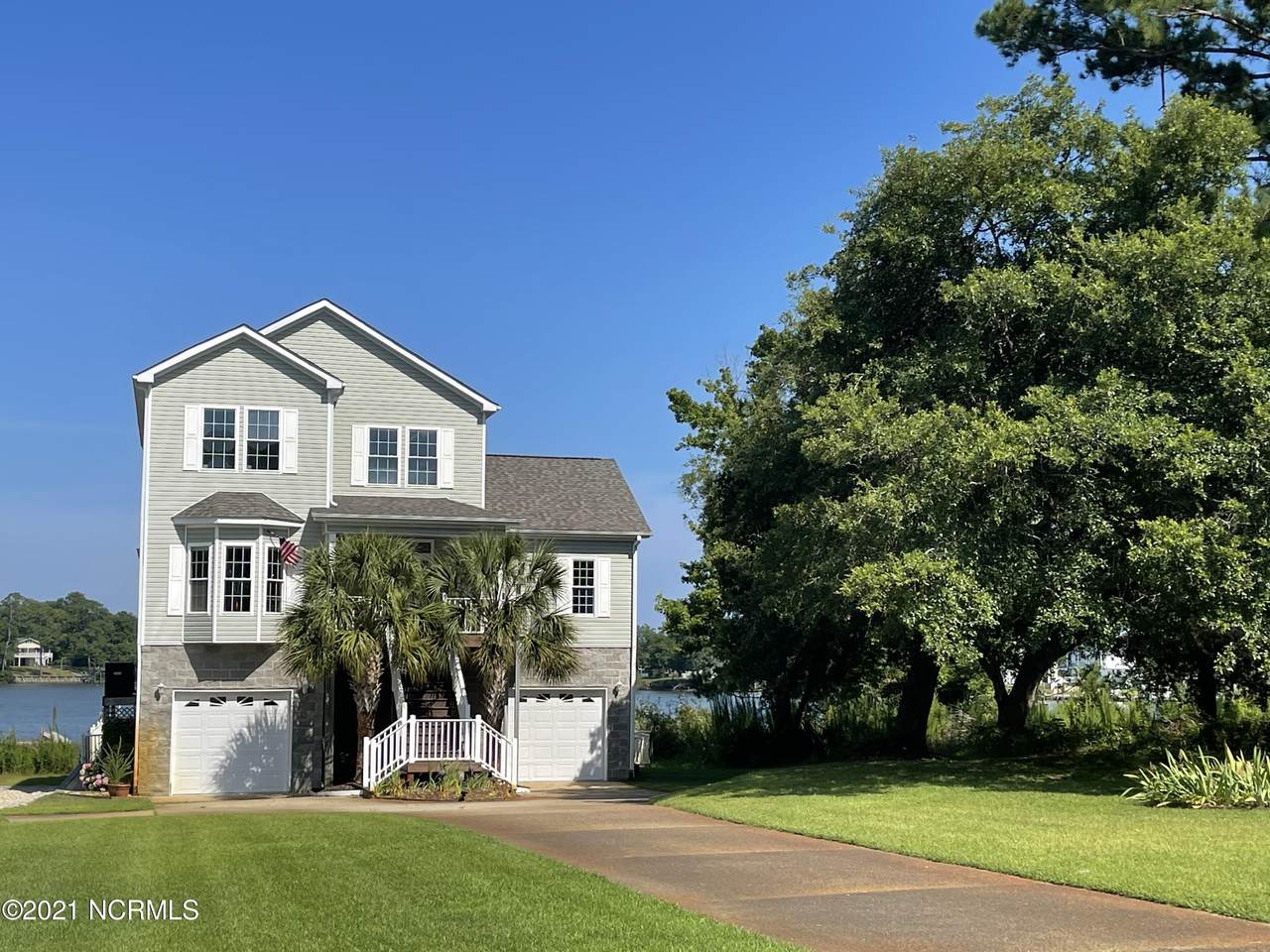 1057 Meridian Drive - Photo 1
