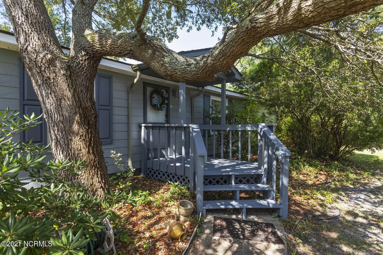 208 Spar Court - Photo 1