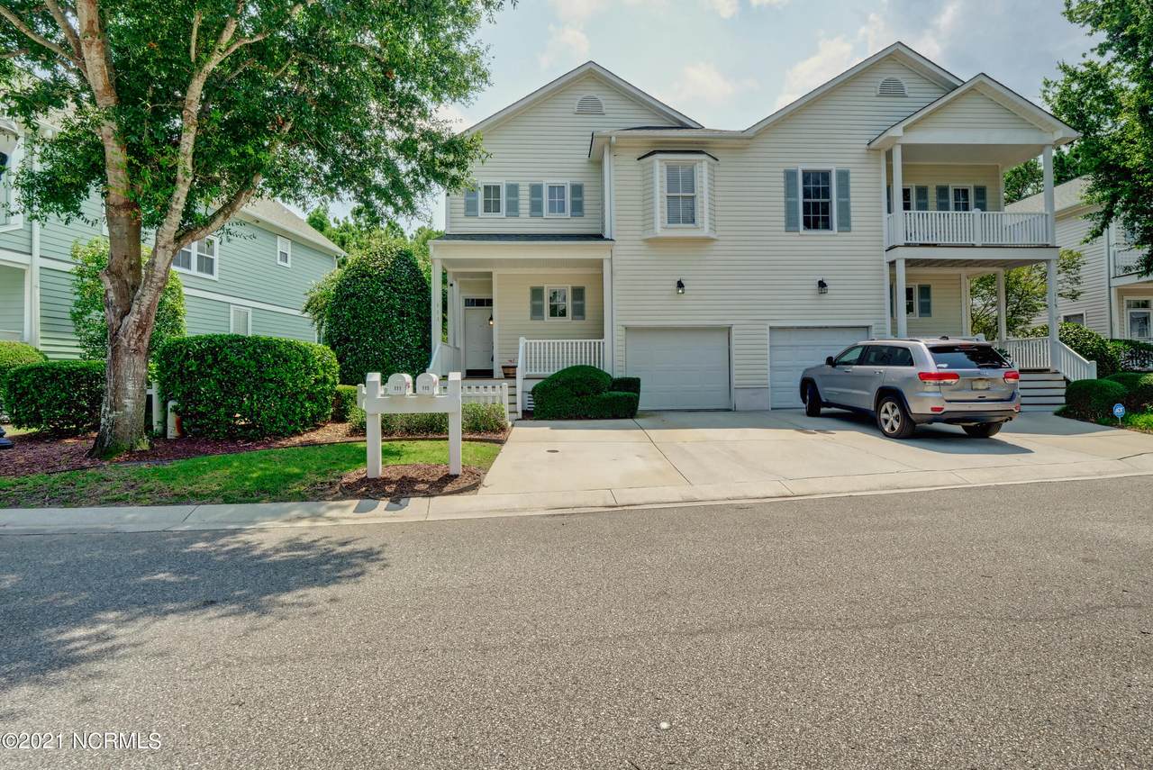 111 Durands Landing - Photo 1