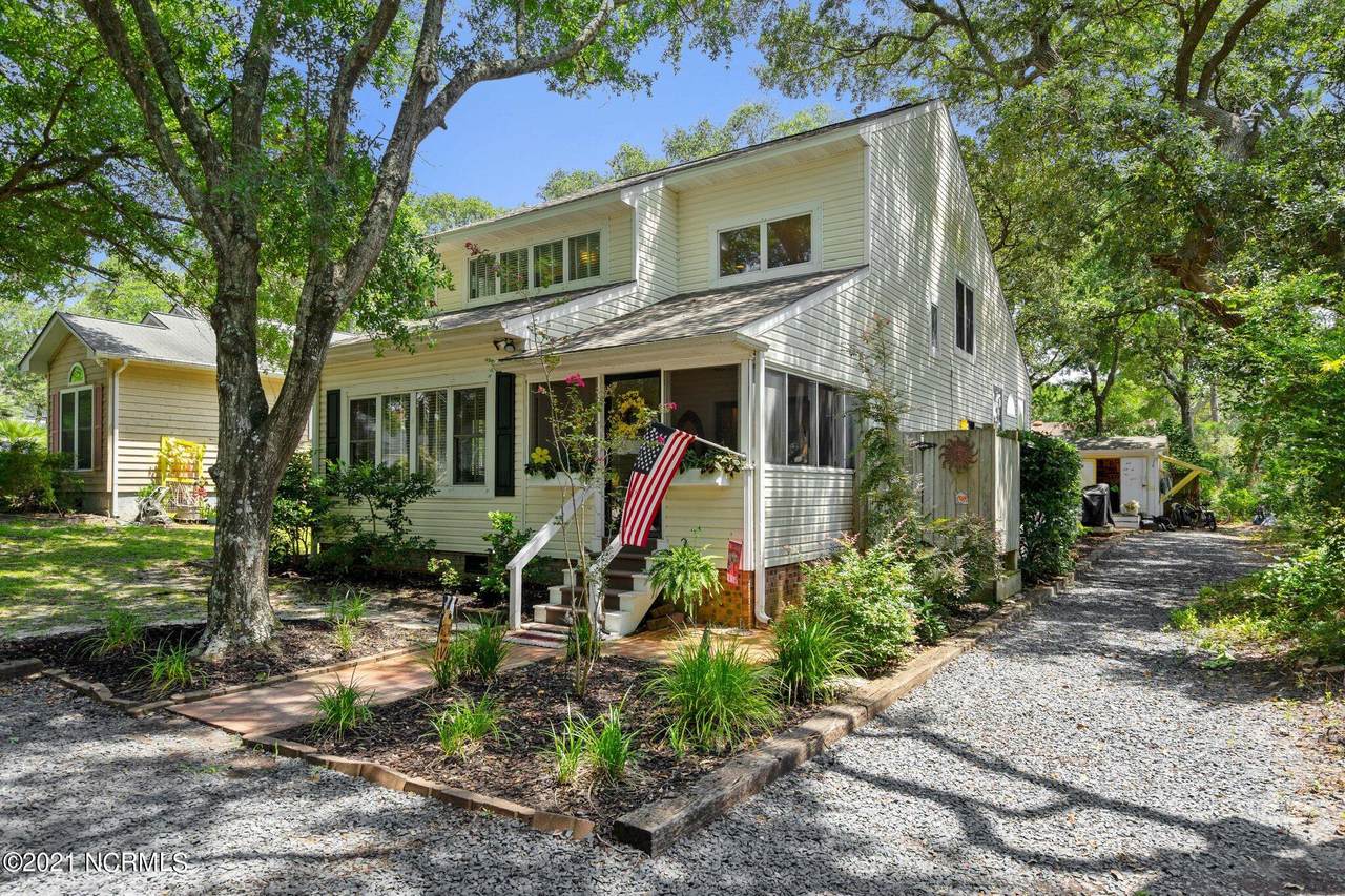 122 2nd Street - Photo 1