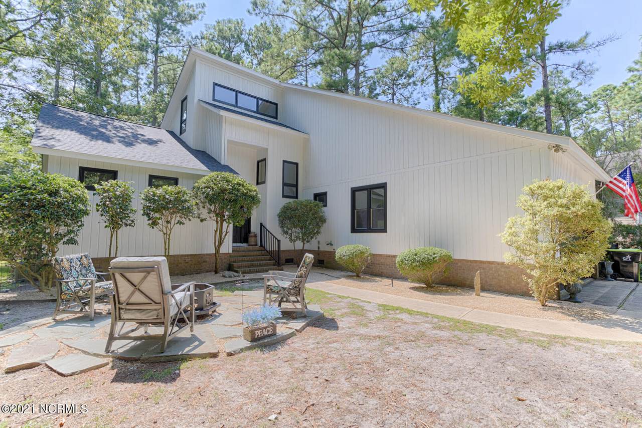 1037 Bracken Fern Drive - Photo 1