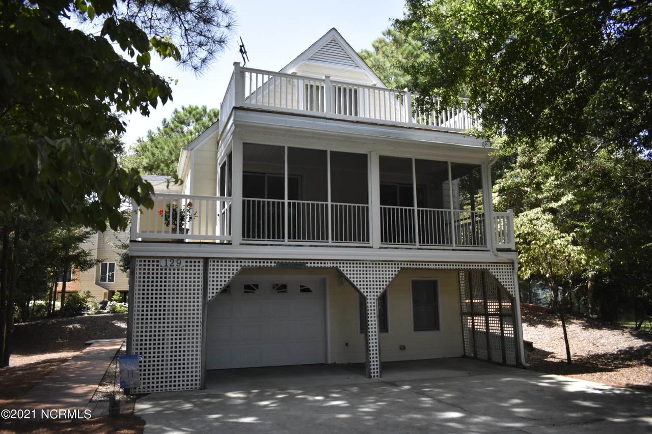 129 Pinewood Place - Photo 1