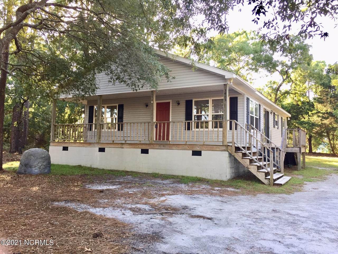 1443 Boiling Spring Road - Photo 1