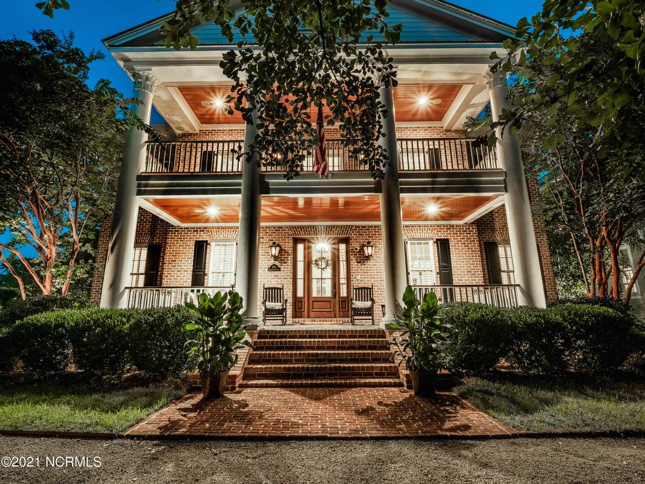 405 Dungannon Boulevard - Photo 1