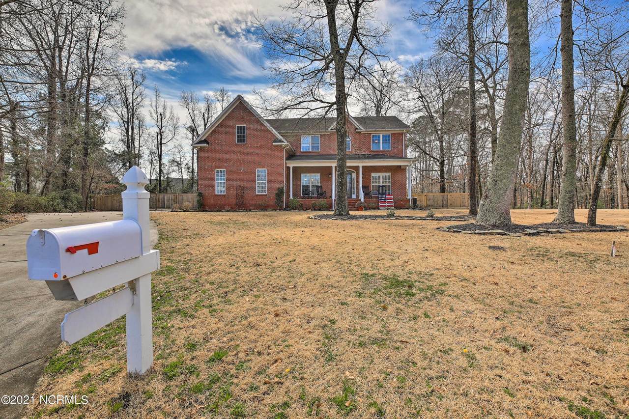 211 Barkside Lane - Photo 1