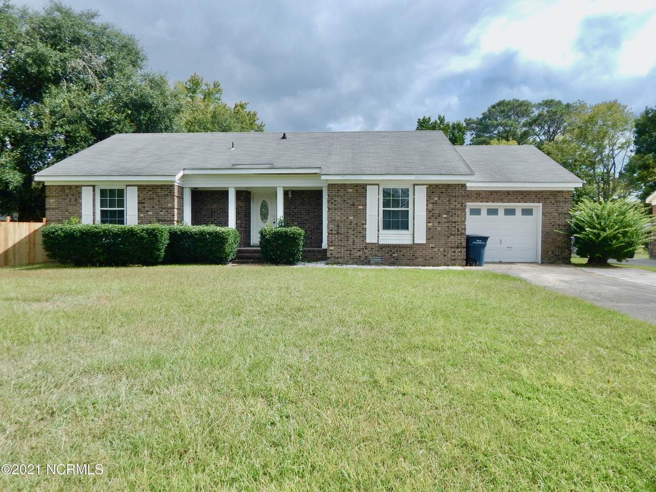 103 Ronny Court - Photo 1