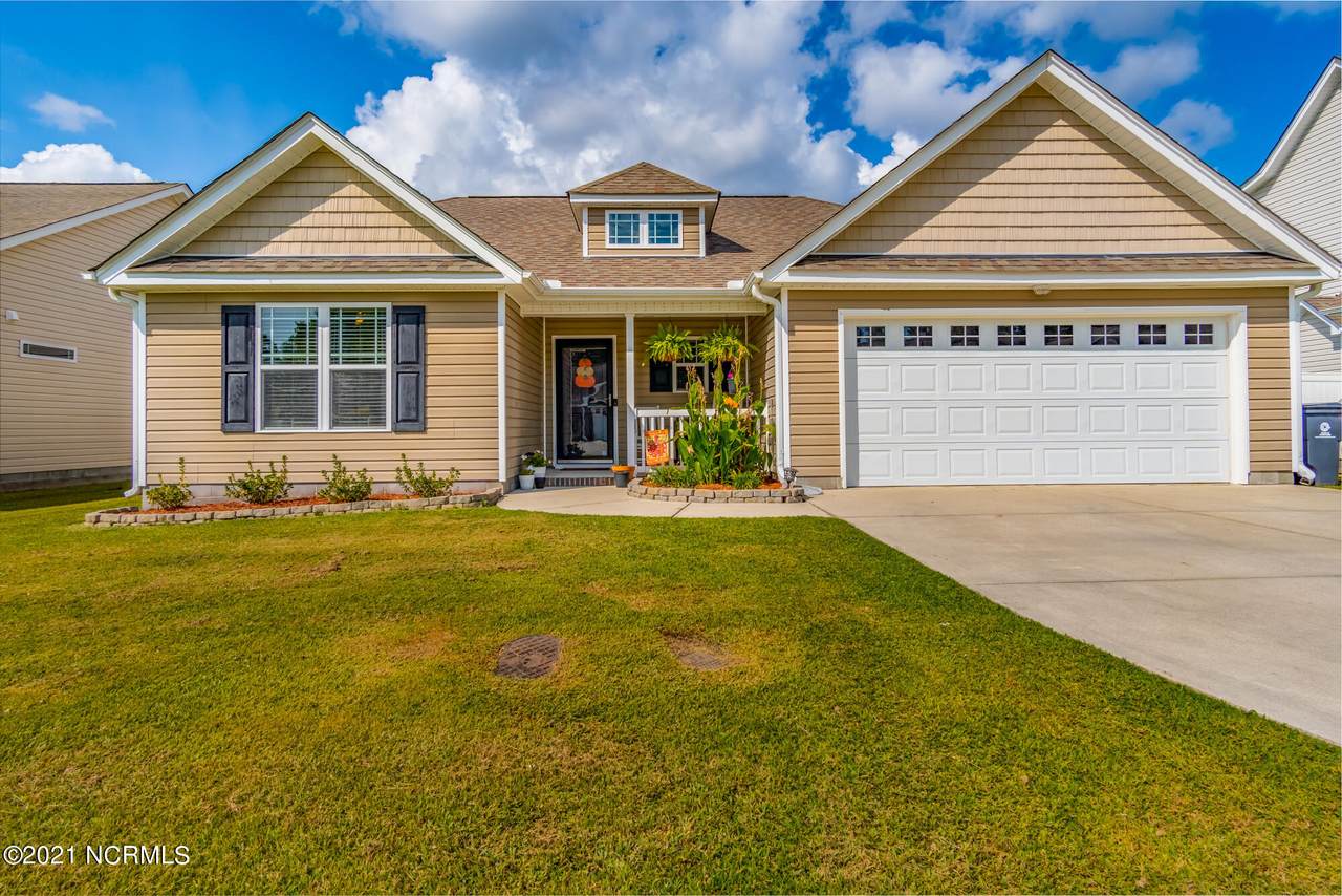 307 Falcon Bridge Drive - Photo 1