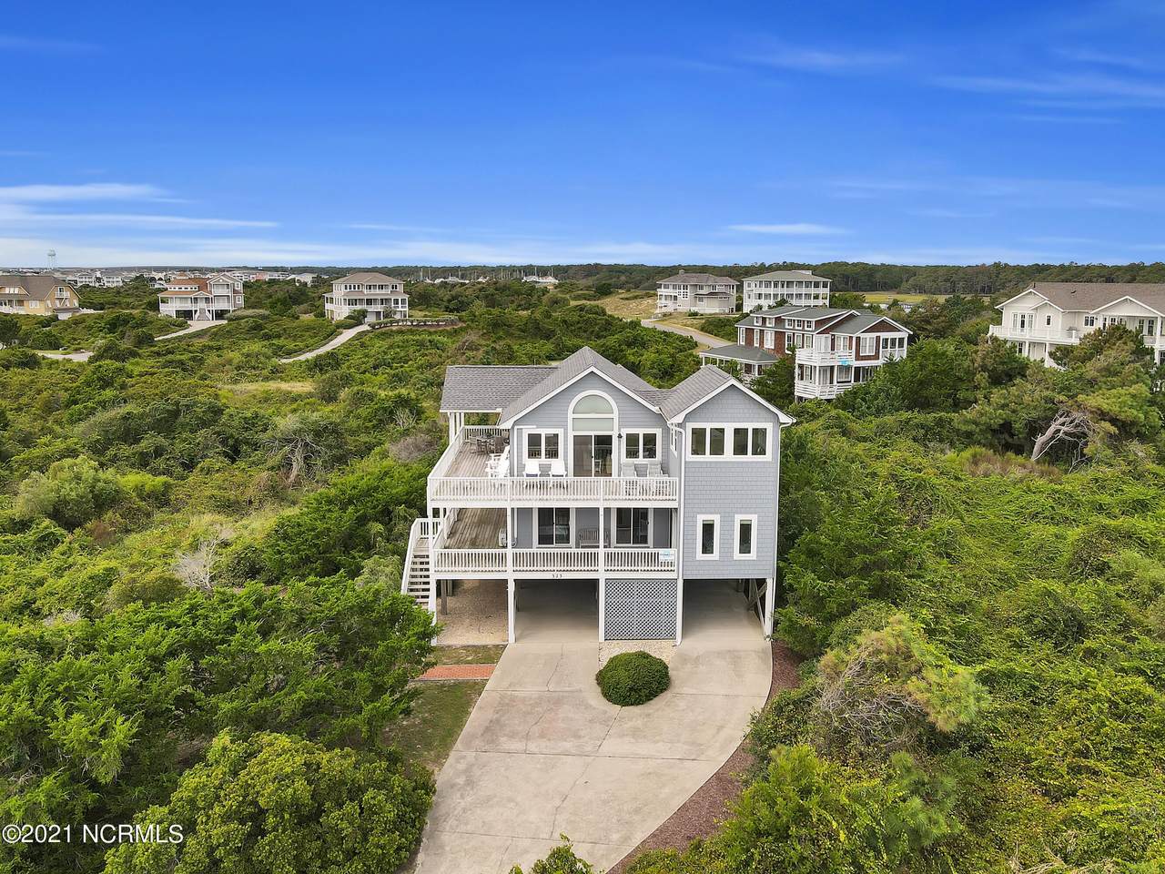 323 Serenity Lane - Photo 1