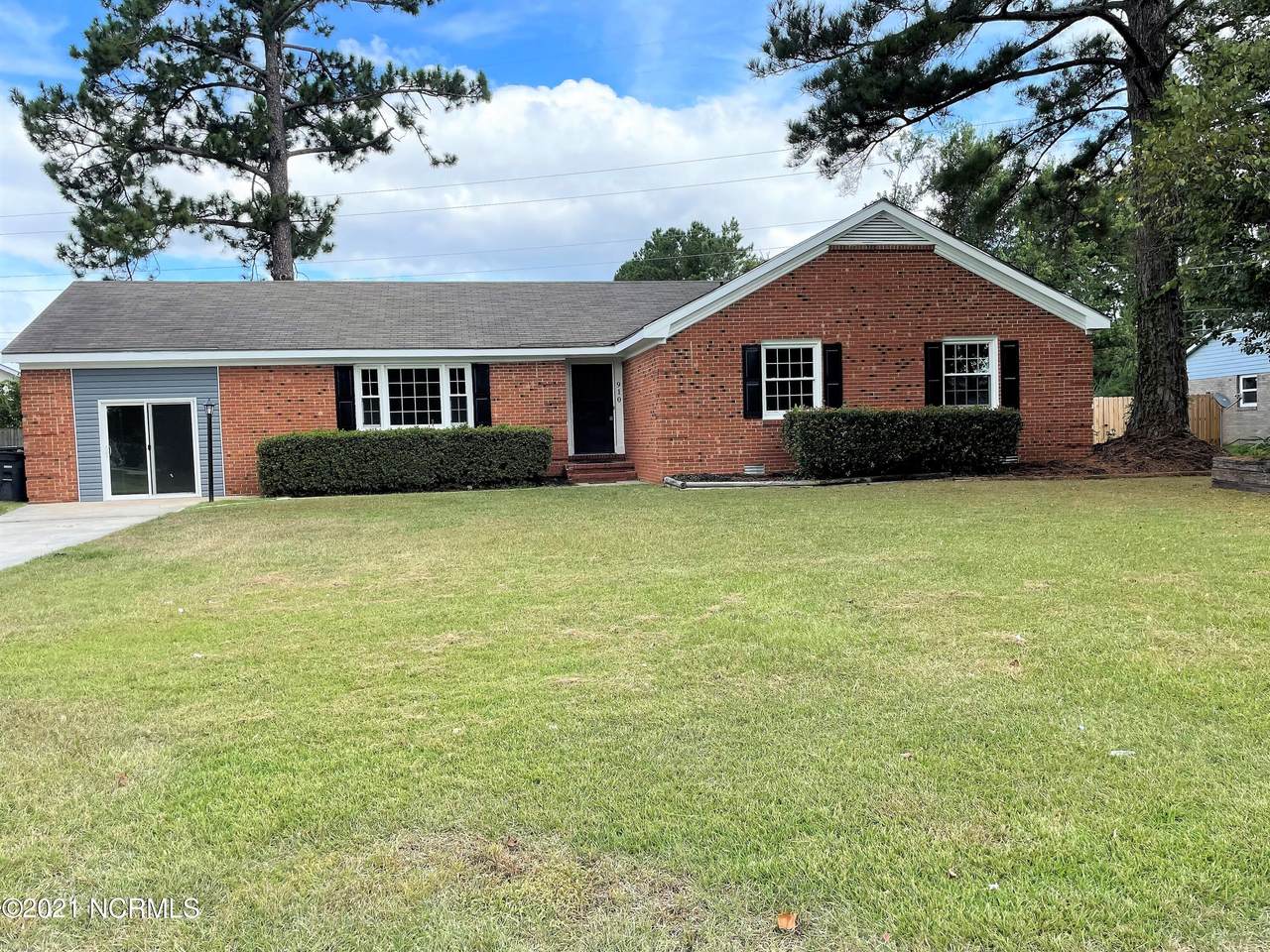 910 Winchester Road - Photo 1