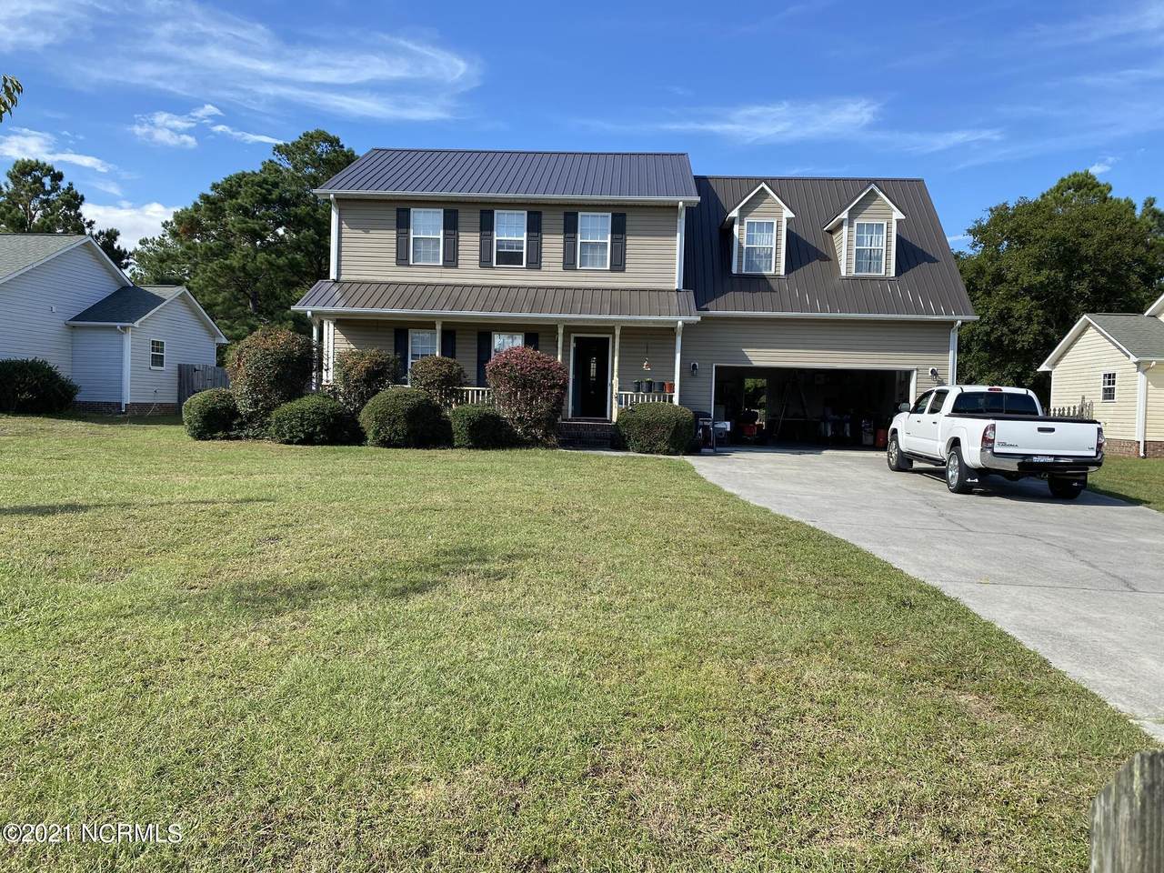 271 Ennett Lane - Photo 1