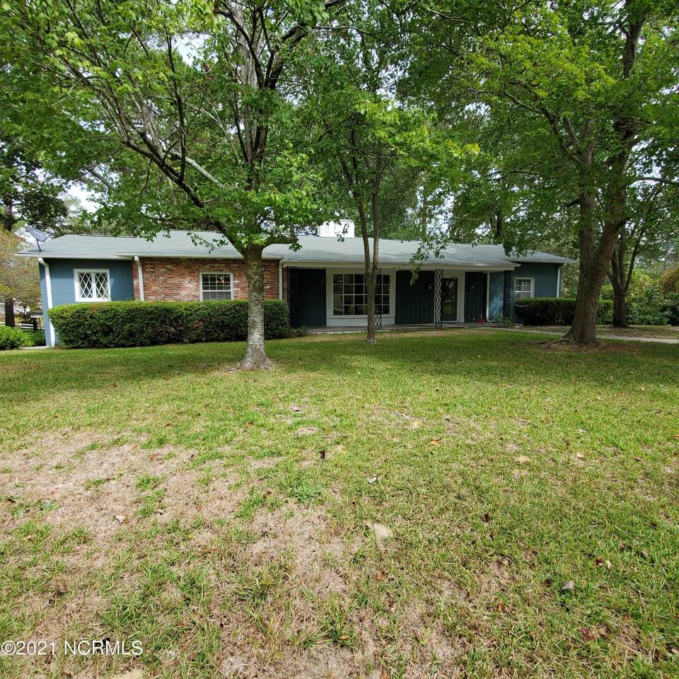 500 School Drive - Photo 1