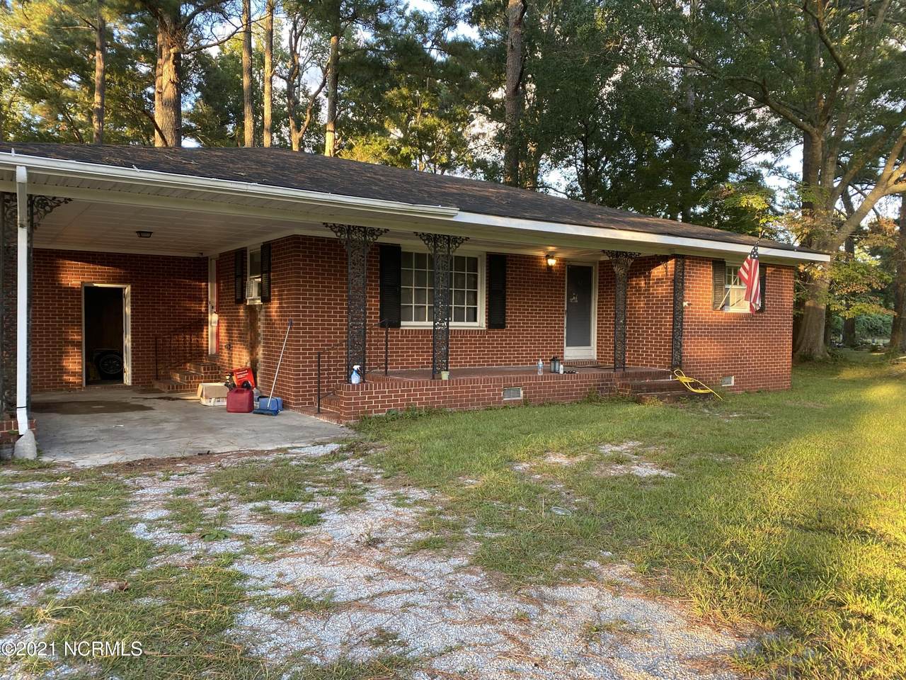206 8th Street - Photo 1