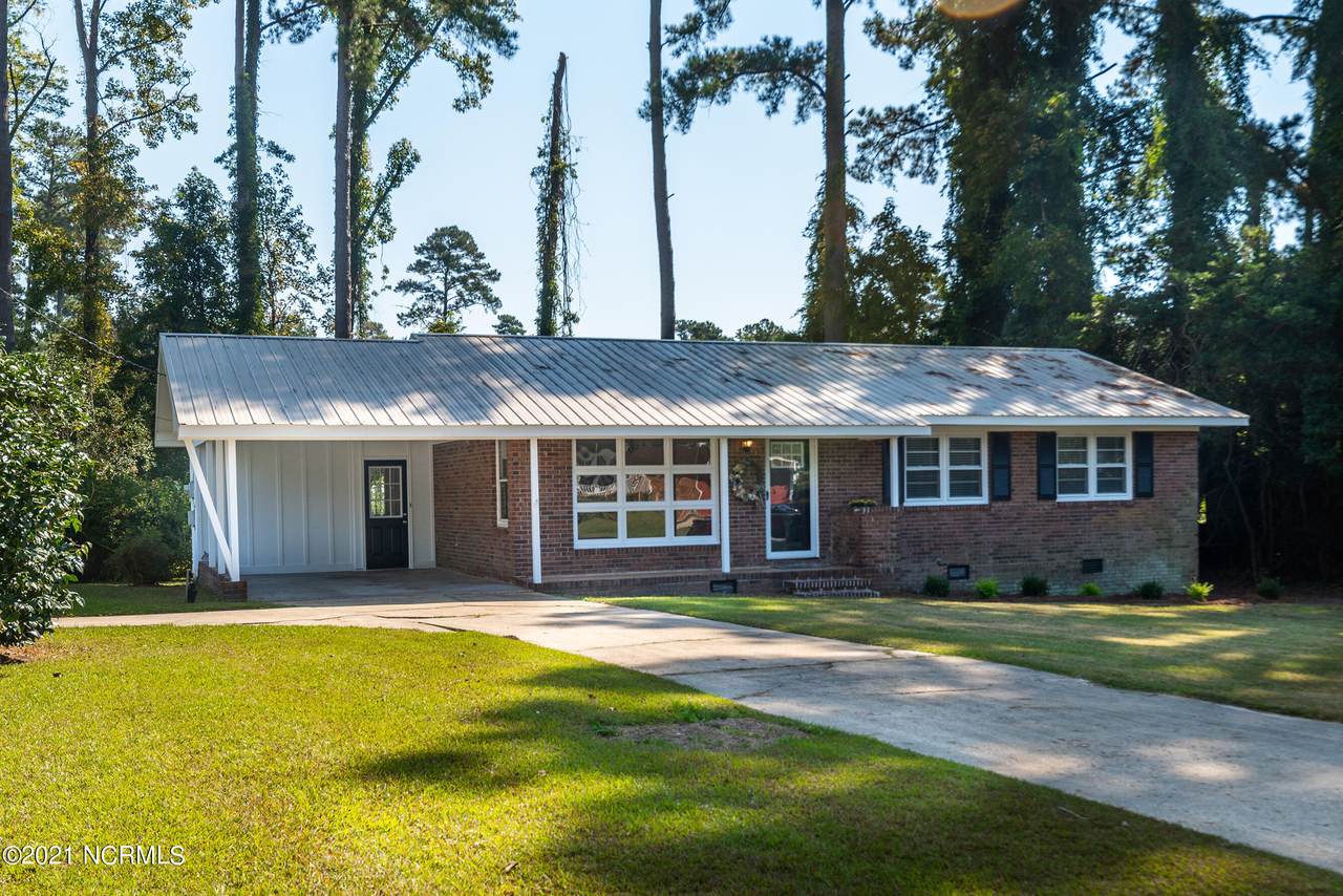 1108 Mary Lane - Photo 1