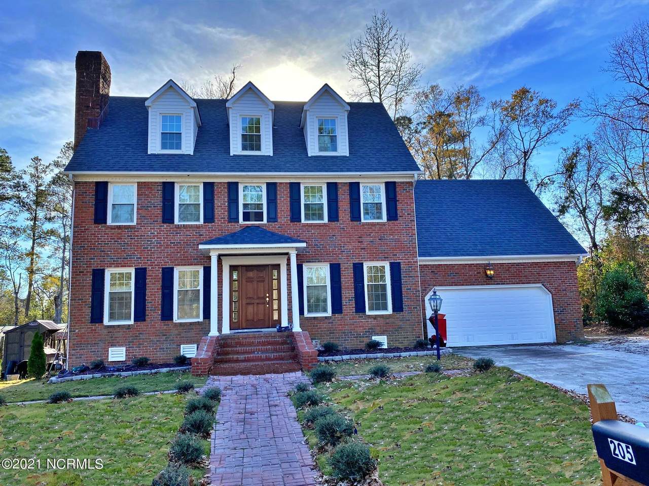 205 Castle Ridge Road - Photo 1