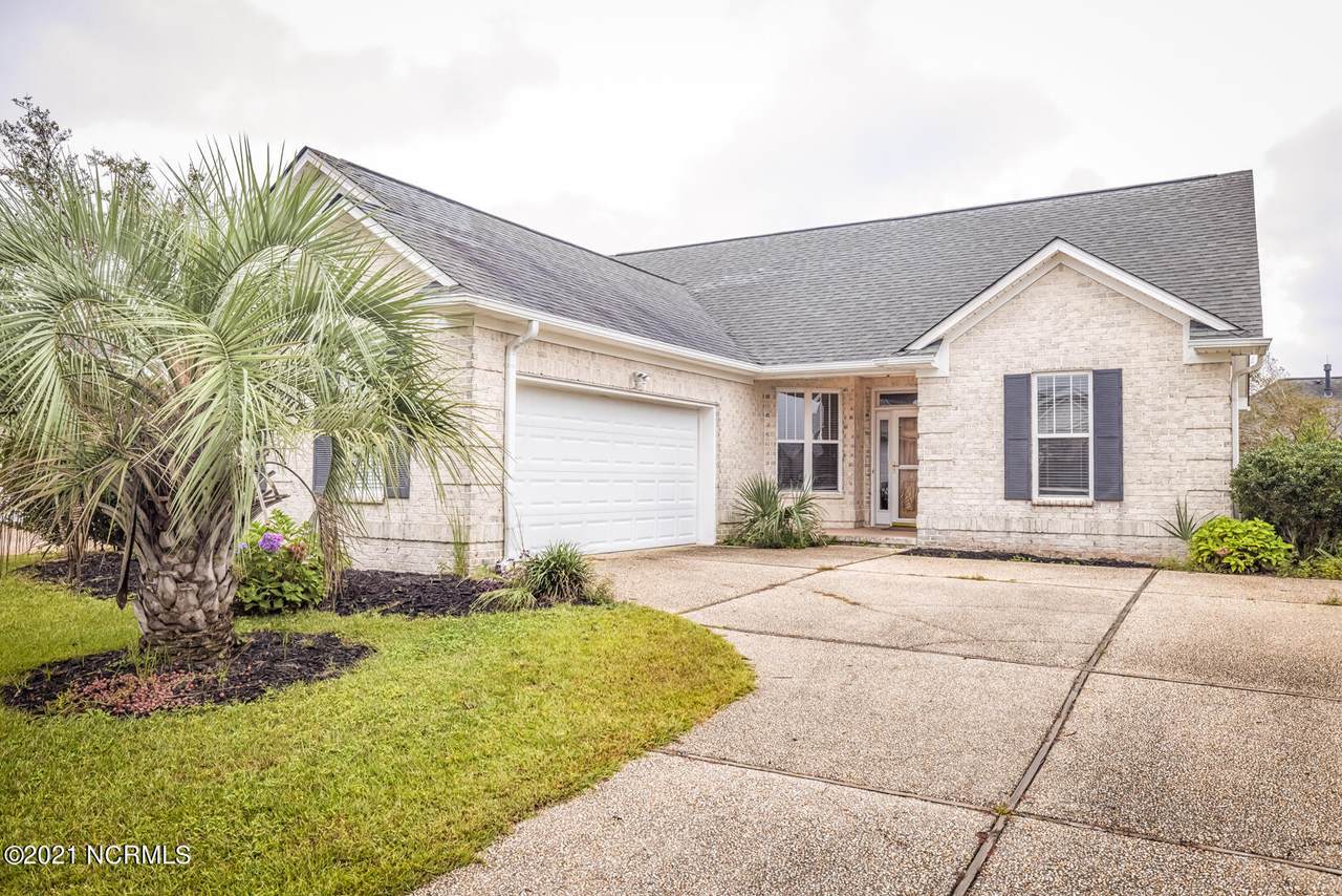 1011 Garden Club Way - Photo 1
