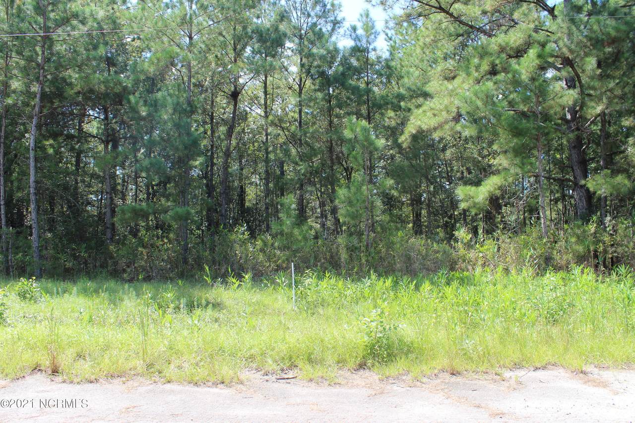 401 Sherrow River Drive - Photo 1