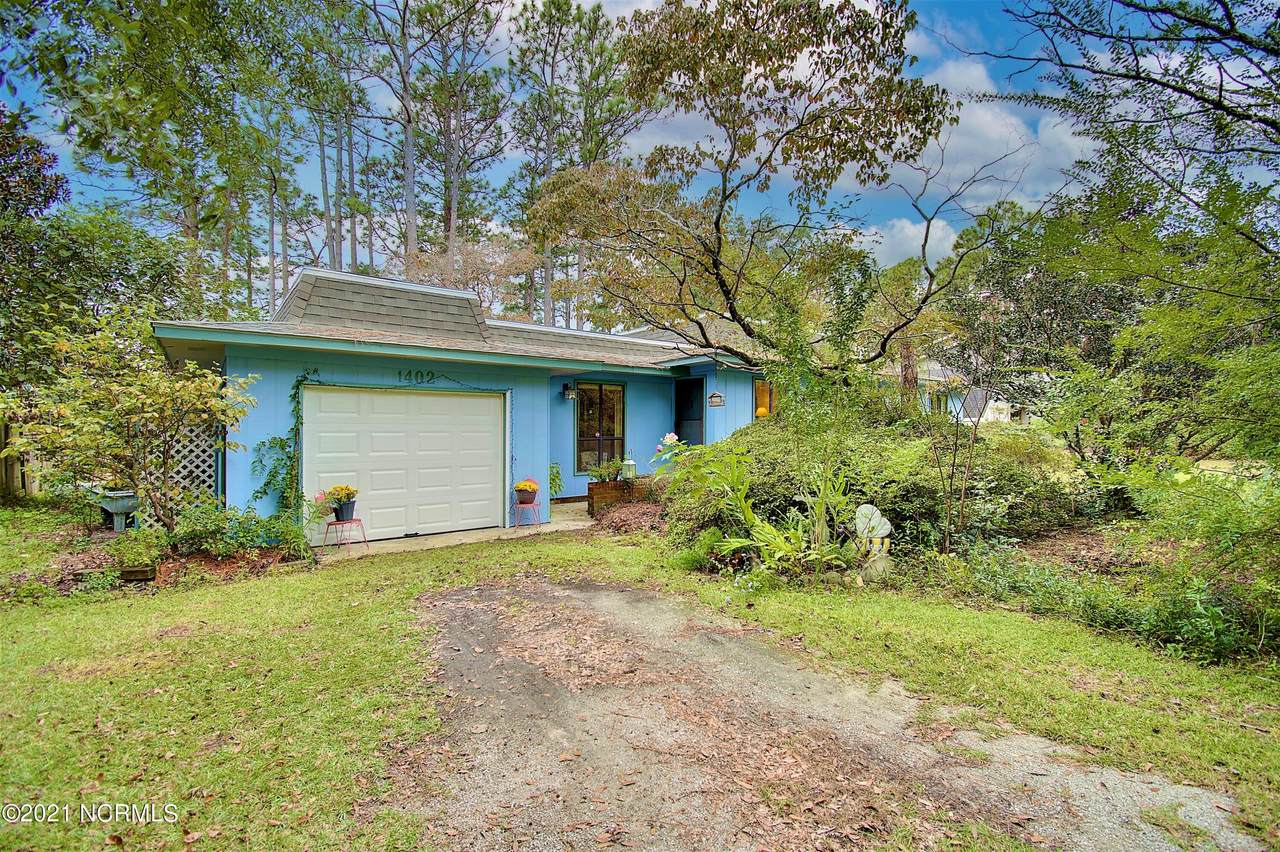1402 Shore Drive - Photo 1