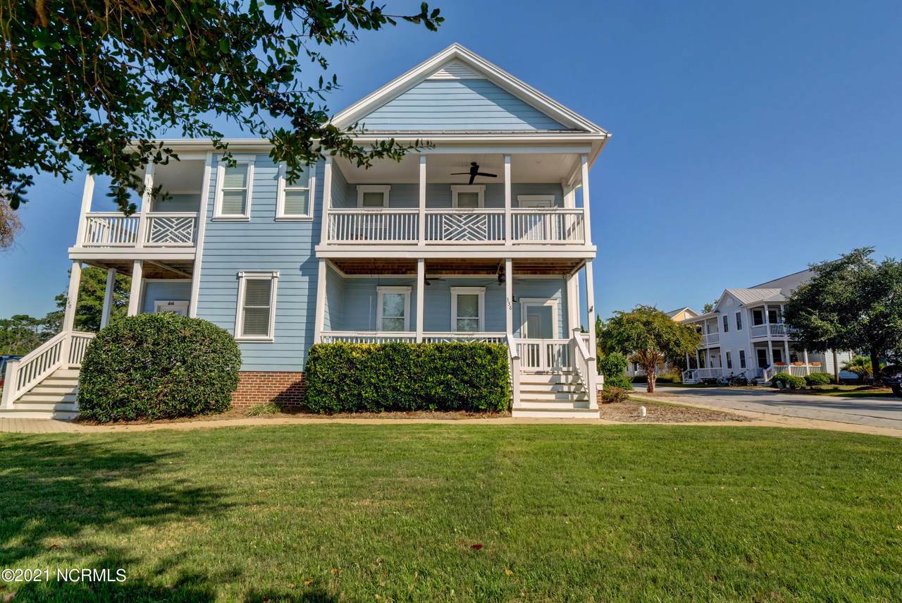 338 Marina View Drive - Photo 1