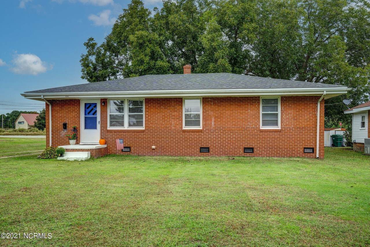 104 Speight Avenue - Photo 1