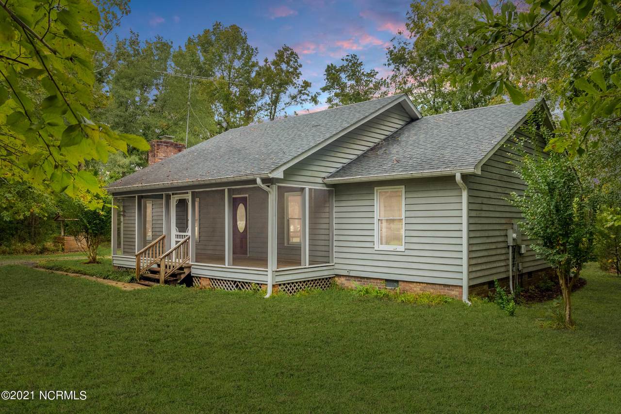 231 Zaner Drive - Photo 1