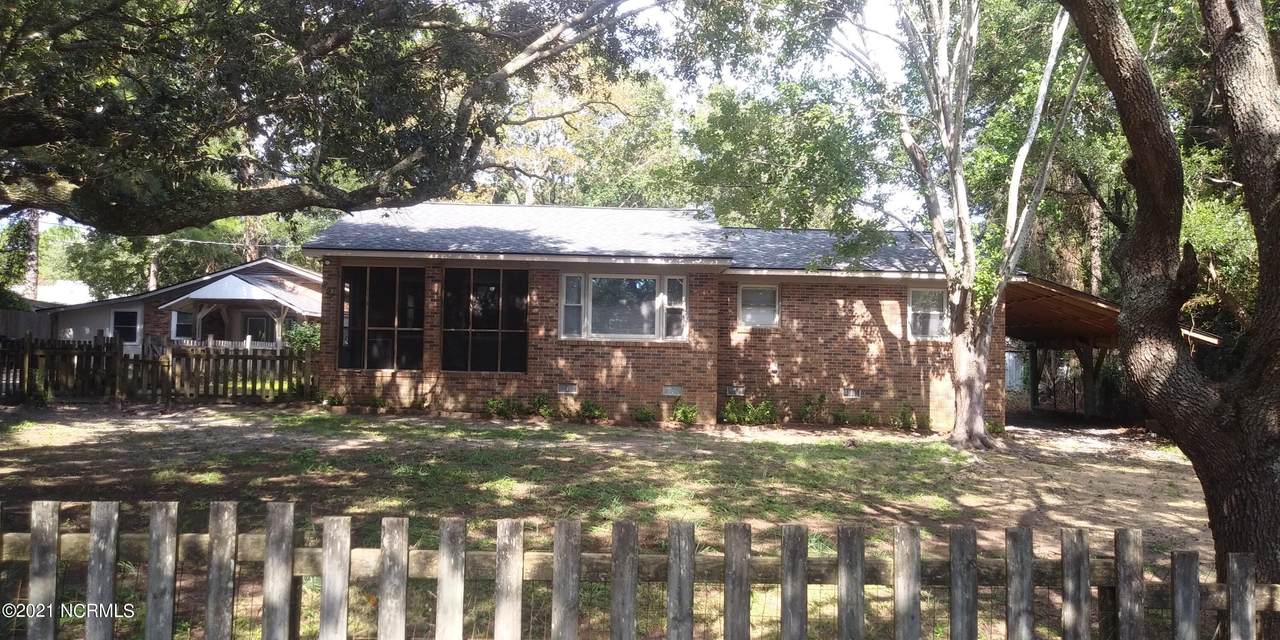 221 Heathcliff Road - Photo 1