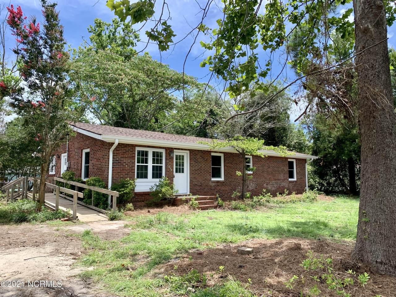 5521 Pine Glen Street - Photo 1