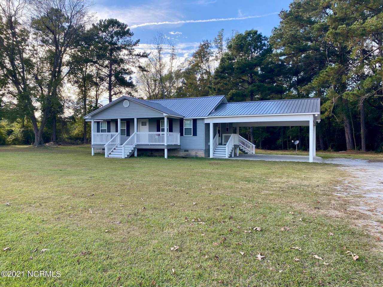 8941 Red Hill Road - Photo 1