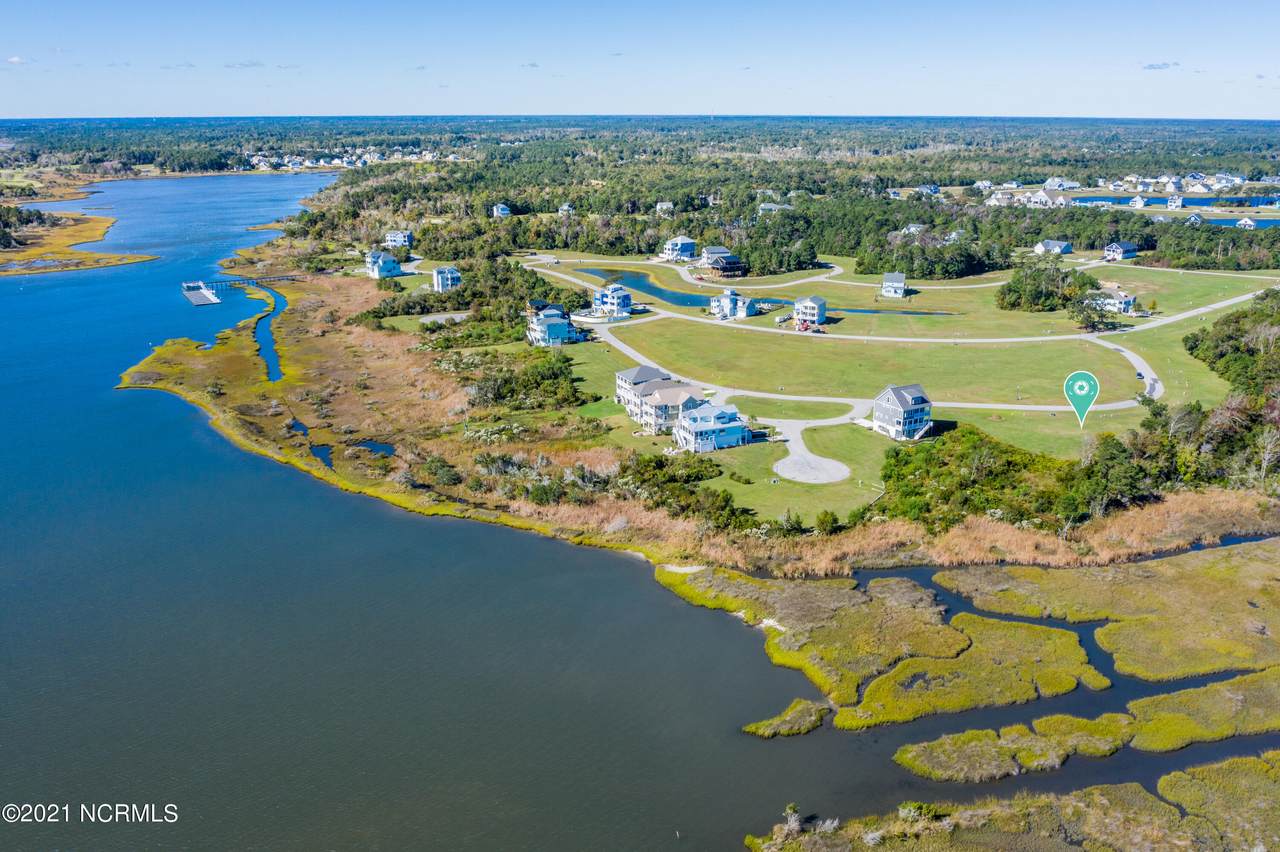 217 Marshside Landing - Photo 1