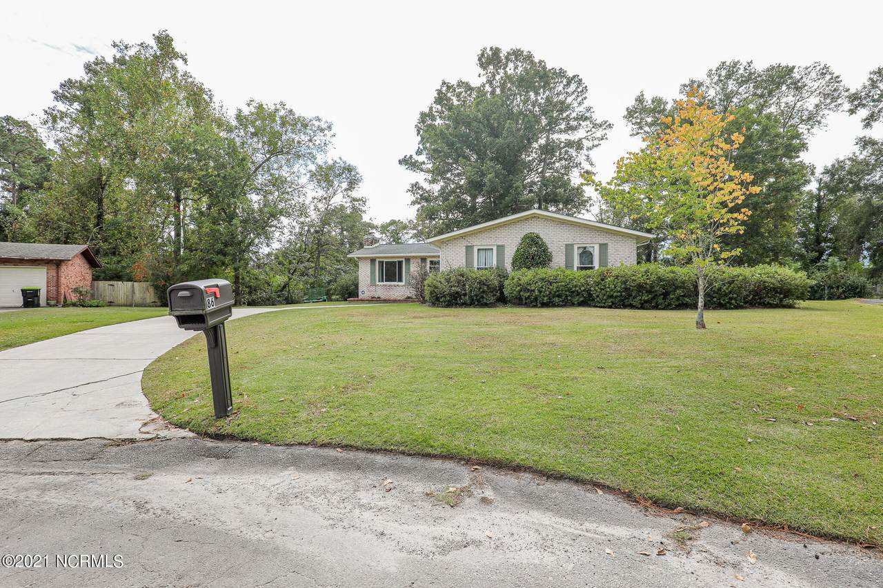 86 Sterling Road - Photo 1