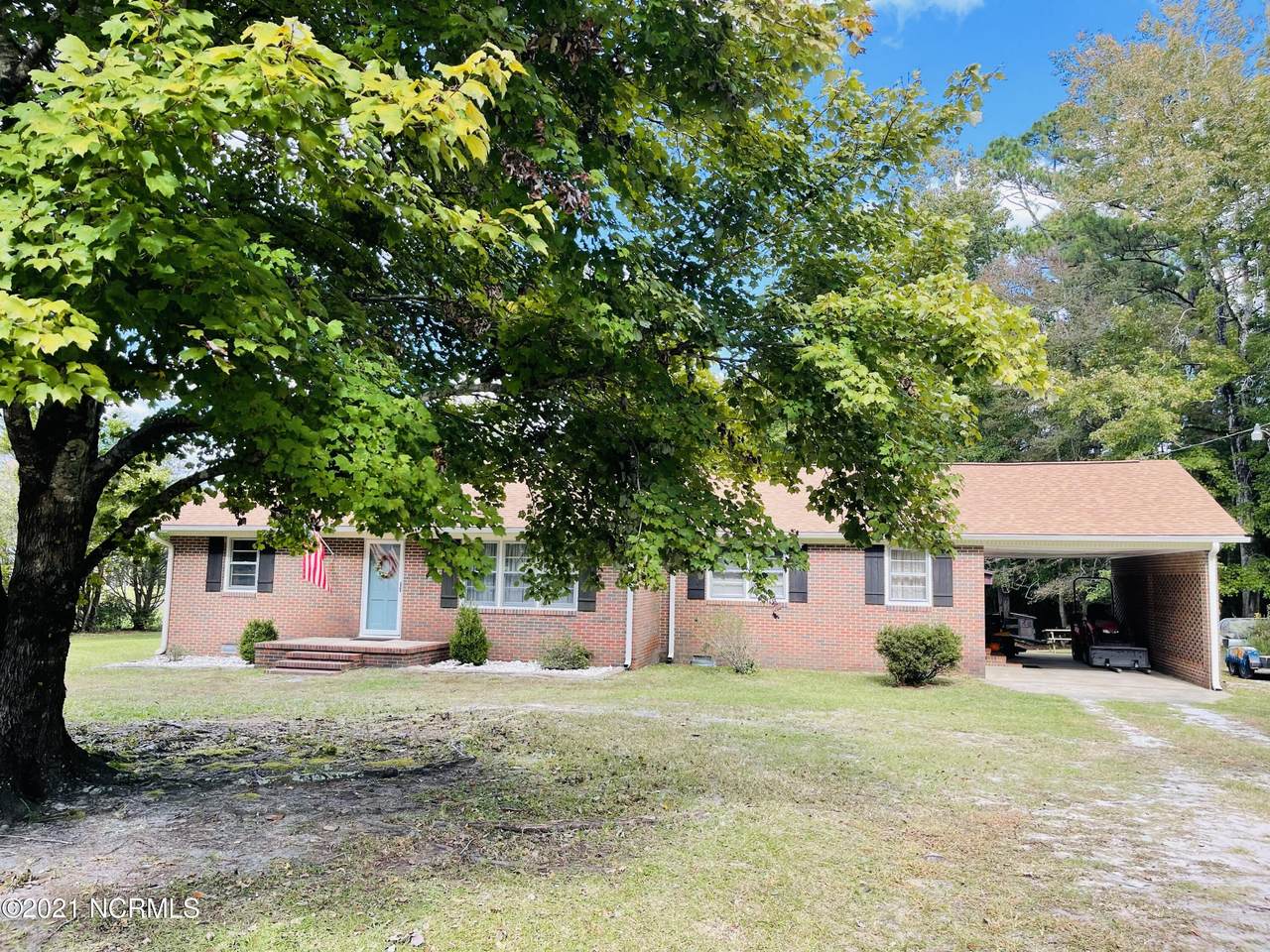 792 Roberts Road - Photo 1