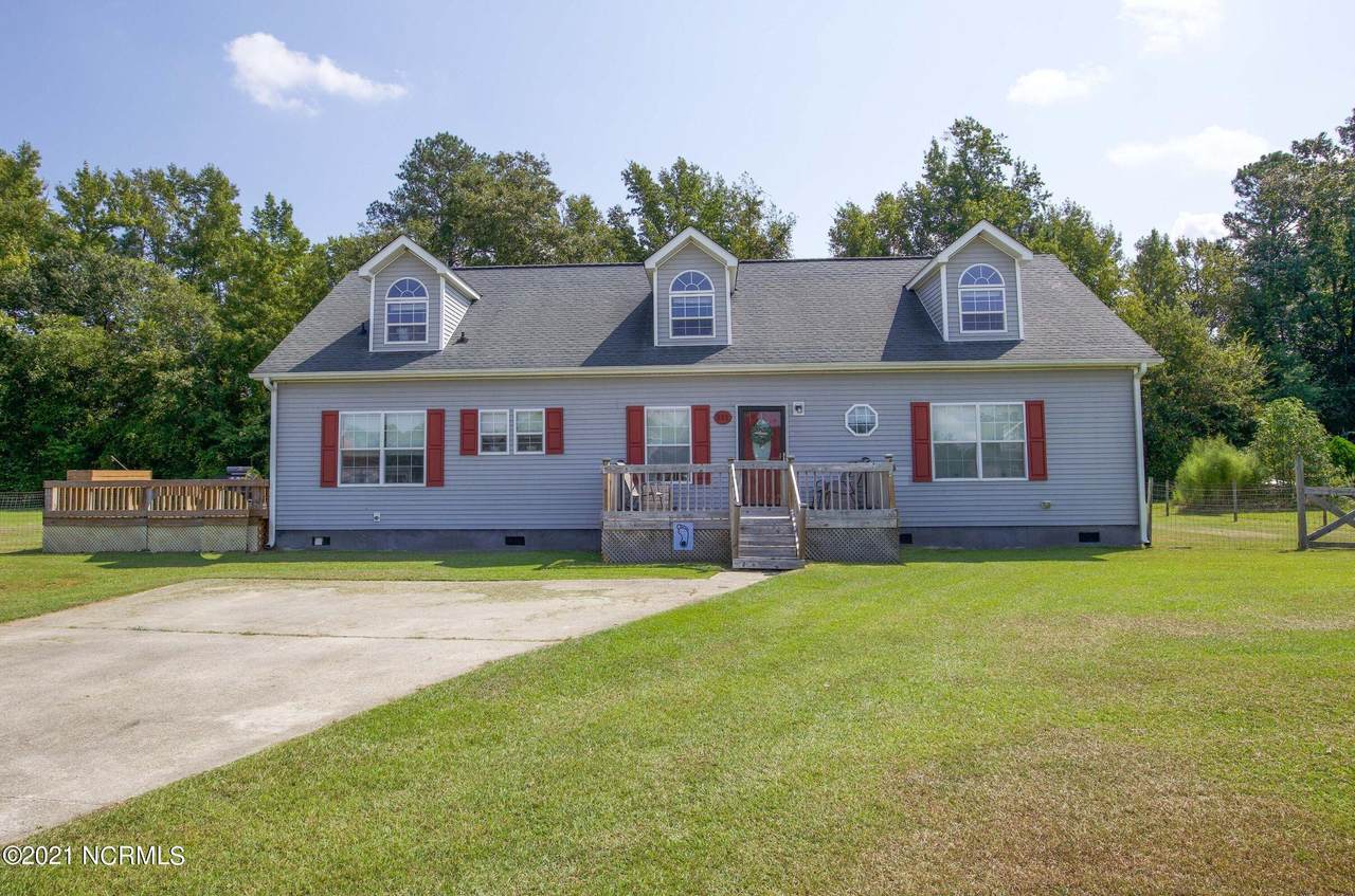 211 Vermilion Drive - Photo 1